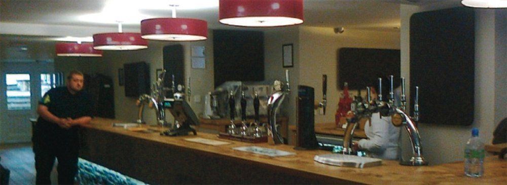 Cambrian Inn Tredegar Exterior photo