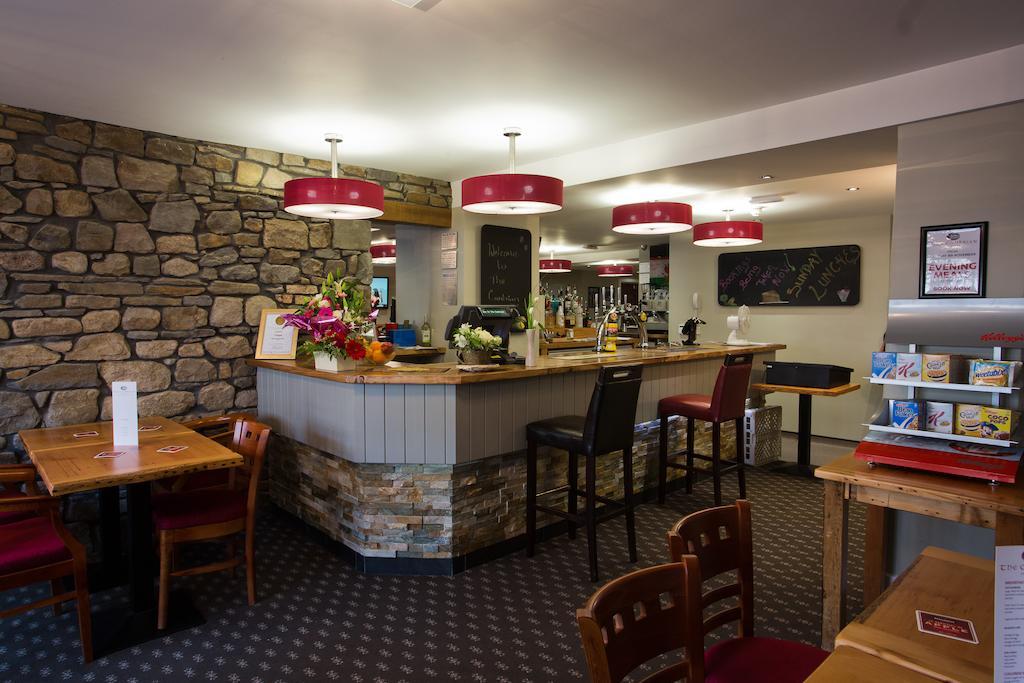 Cambrian Inn Tredegar Exterior photo